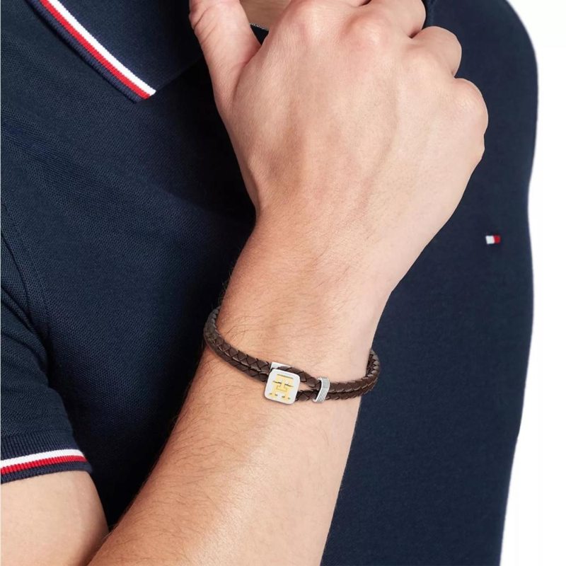 צמיד TOMMY HILFIGER לגבר עור כפול דק מקולקצית MONOGRAM עם לוגו המותג דגם