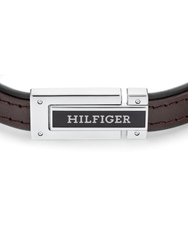 צמיד TOMMY HILFIGER לגבר עור מקולקציתSS25 FLAT עם לוגו המותג דגם