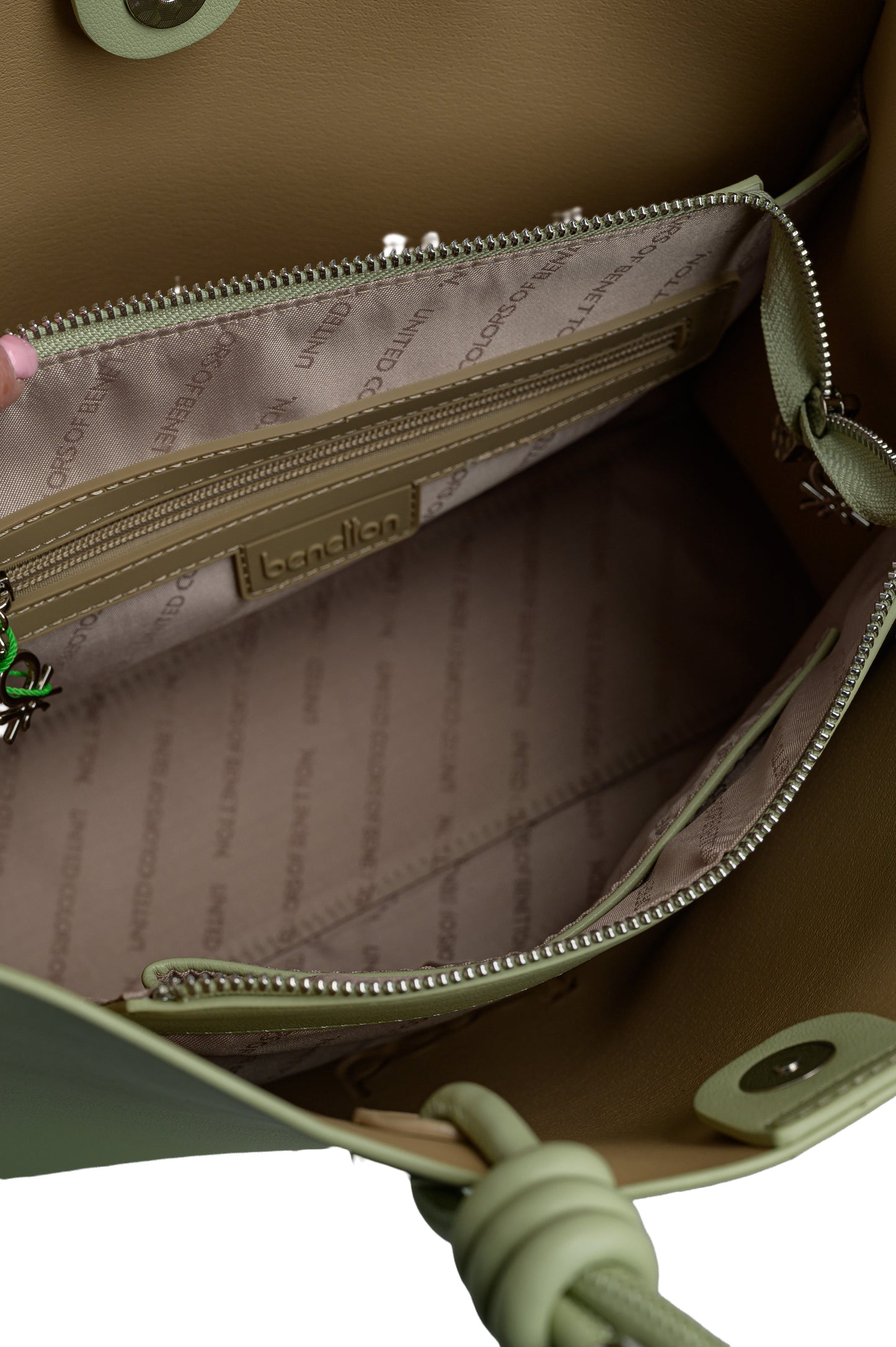 "תיק אישה של המותג Bentton מדגם BNT-1513/AGN "